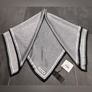 NWT Coach 100% silk 27”x27” square scarf, black & white Oxford signature pattern